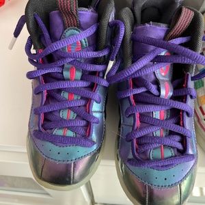 Kids shoes